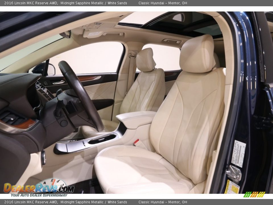 Front Seat of 2016 Lincoln MKC Reserve AWD Photo #5