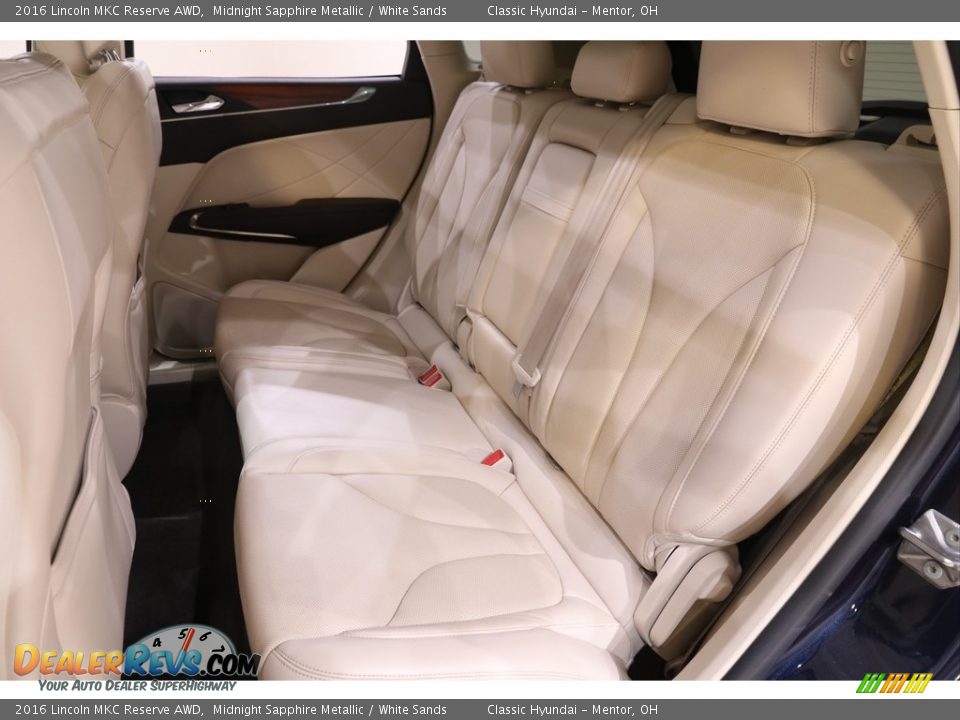 Rear Seat of 2016 Lincoln MKC Reserve AWD Photo #20
