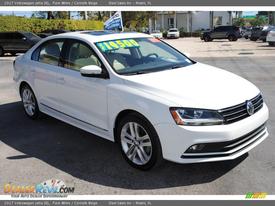 2017 Volkswagen Jetta SEL Pure White / Cornsilk Beige Photo #2