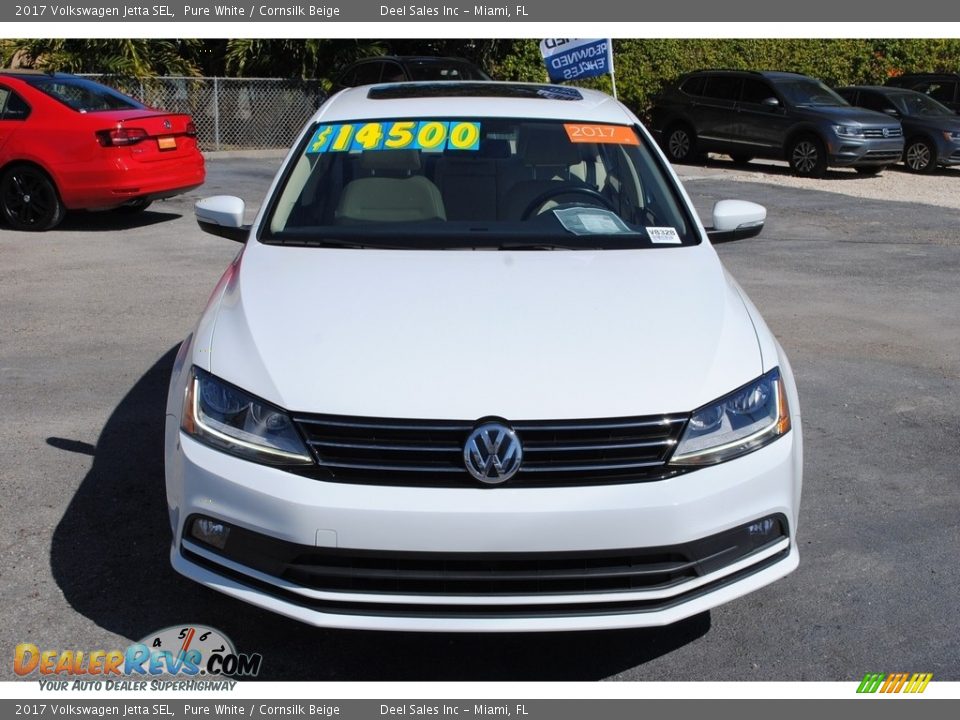 2017 Volkswagen Jetta SEL Pure White / Cornsilk Beige Photo #3