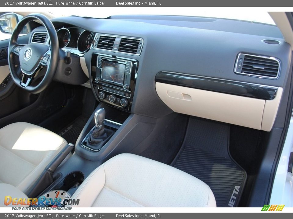 Dashboard of 2017 Volkswagen Jetta SEL Photo #18