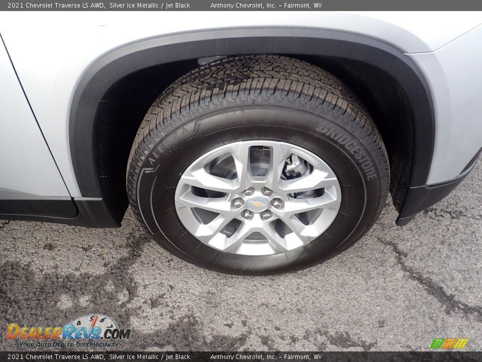 2021 Chevrolet Traverse LS AWD Silver Ice Metallic / Jet Black Photo #2