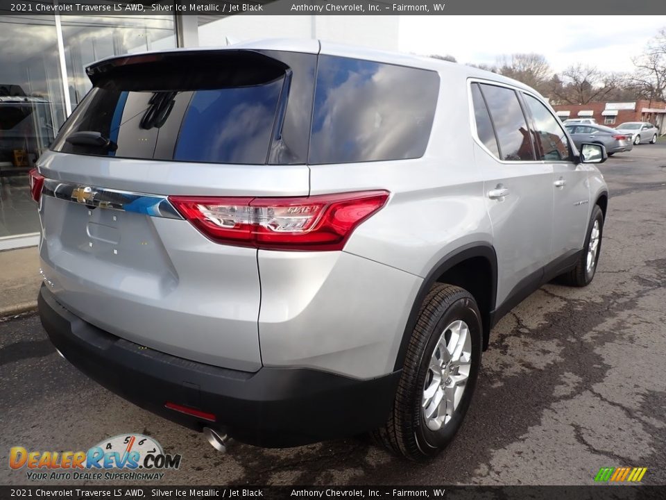 2021 Chevrolet Traverse LS AWD Silver Ice Metallic / Jet Black Photo #4