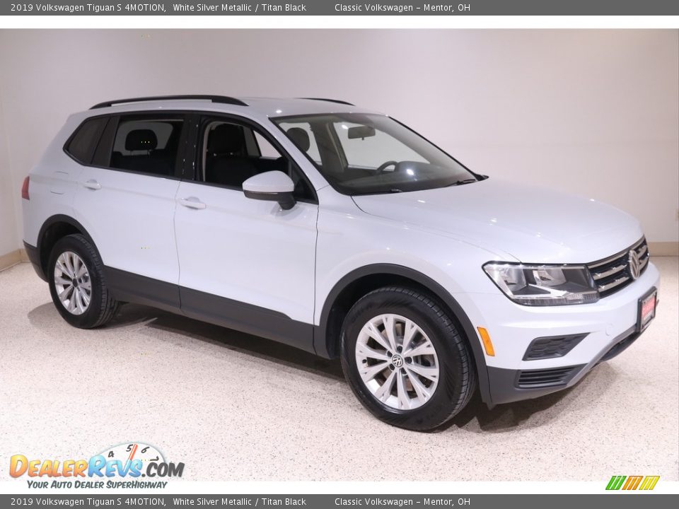 2019 Volkswagen Tiguan S 4MOTION White Silver Metallic / Titan Black Photo #1