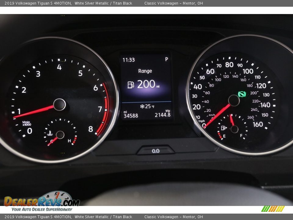 2019 Volkswagen Tiguan S 4MOTION White Silver Metallic / Titan Black Photo #8