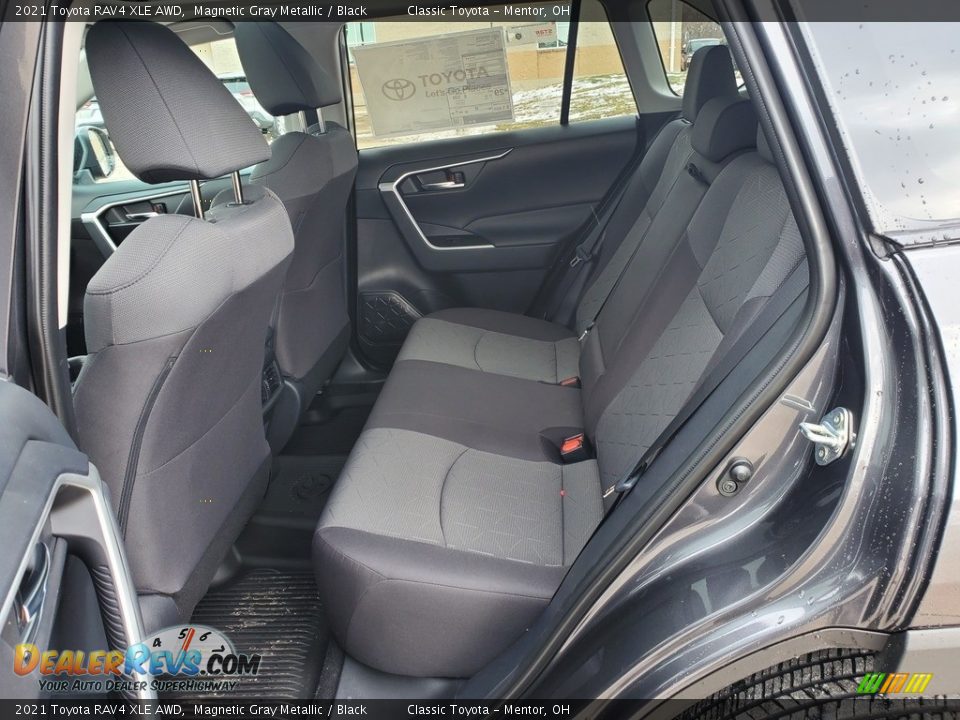 2021 Toyota RAV4 XLE AWD Magnetic Gray Metallic / Black Photo #3