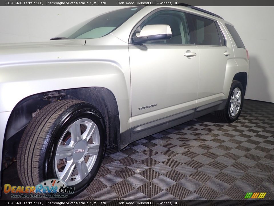 2014 GMC Terrain SLE Champagne Silver Metallic / Jet Black Photo #10