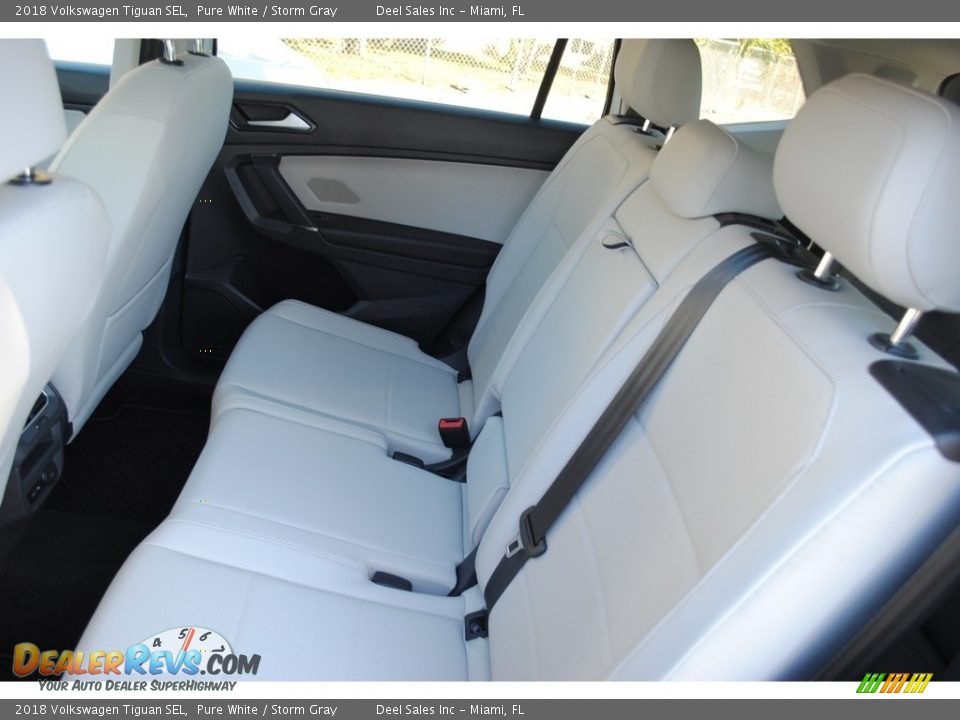 Rear Seat of 2018 Volkswagen Tiguan SEL Photo #11
