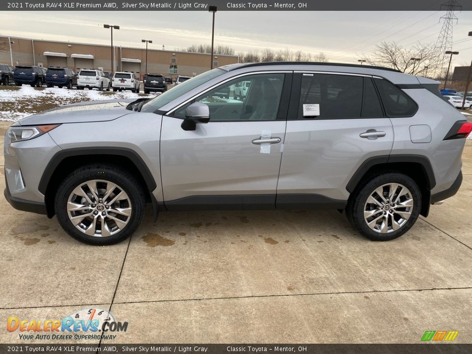 2021 Toyota RAV4 XLE Premium AWD Silver Sky Metallic / Light Gray Photo #1