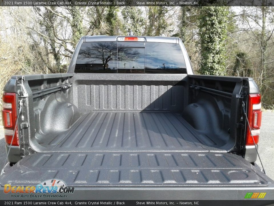 2021 Ram 1500 Laramie Crew Cab 4x4 Granite Crystal Metallic / Black Photo #8
