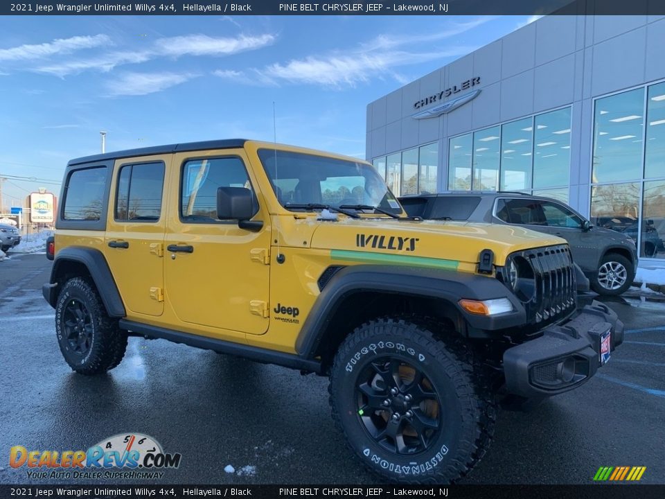 Front 3/4 View of 2021 Jeep Wrangler Unlimited Willys 4x4 Photo #1