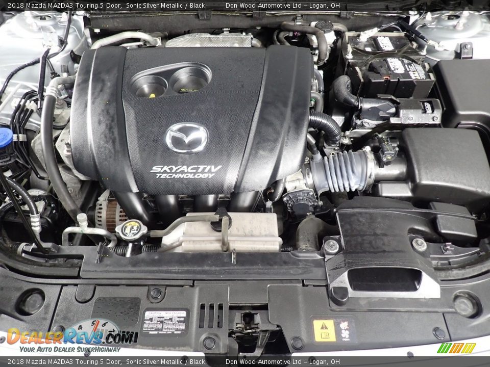 2018 Mazda MAZDA3 Touring 5 Door Sonic Silver Metallic / Black Photo #6