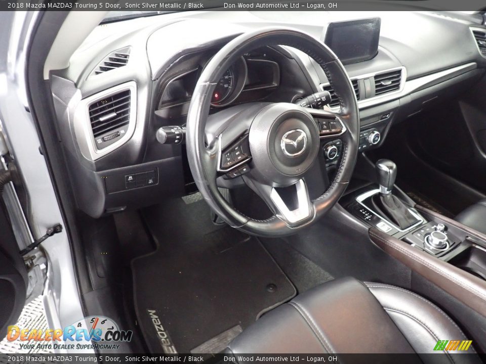 2018 Mazda MAZDA3 Touring 5 Door Sonic Silver Metallic / Black Photo #21