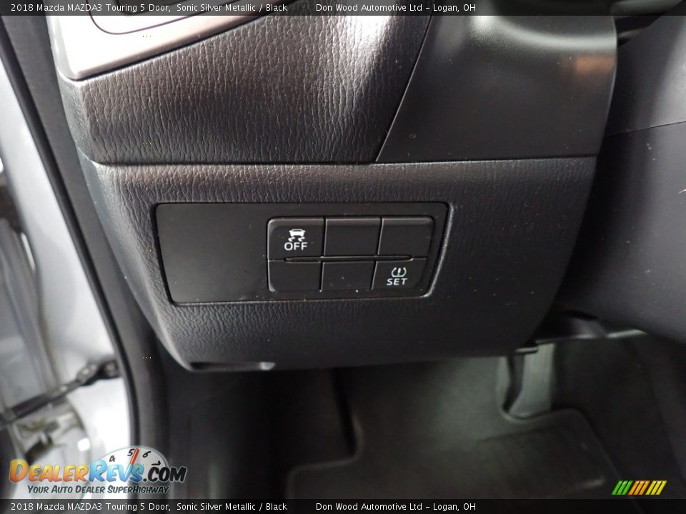 2018 Mazda MAZDA3 Touring 5 Door Sonic Silver Metallic / Black Photo #22
