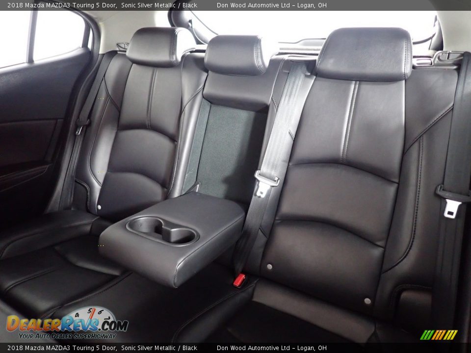 2018 Mazda MAZDA3 Touring 5 Door Sonic Silver Metallic / Black Photo #23