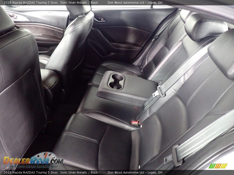 2018 Mazda MAZDA3 Touring 5 Door Sonic Silver Metallic / Black Photo #25