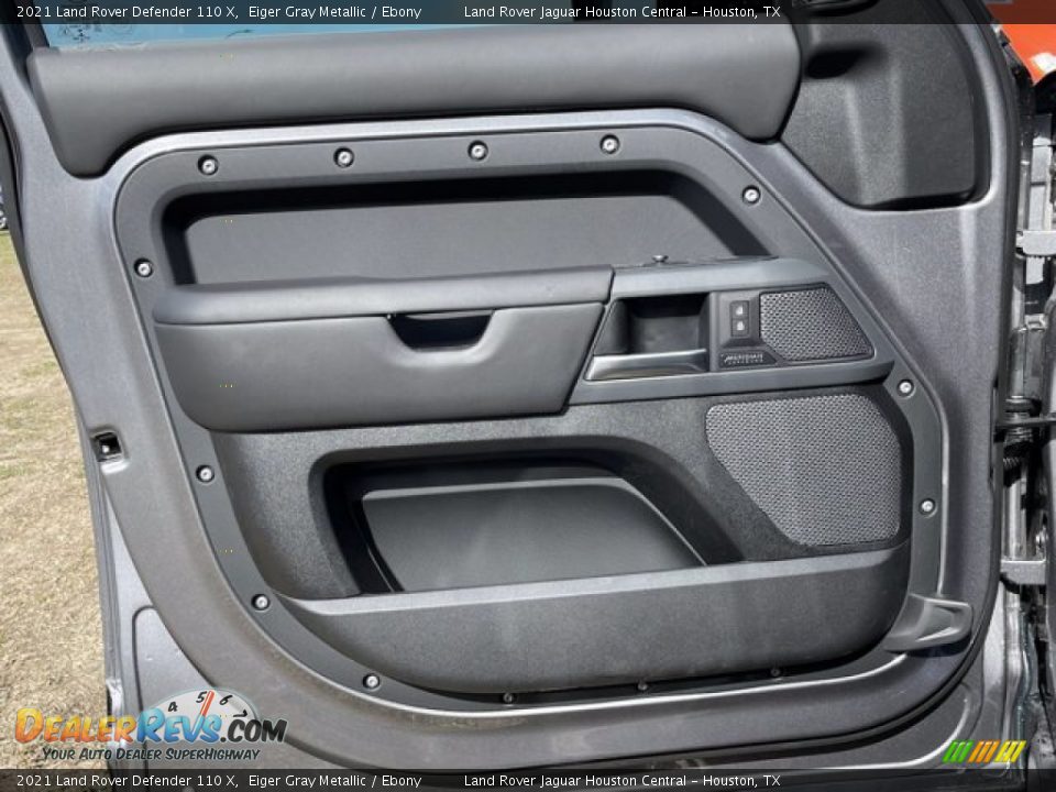 Door Panel of 2021 Land Rover Defender 110 X Photo #13