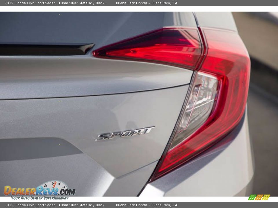 2019 Honda Civic Sport Sedan Lunar Silver Metallic / Black Photo #11
