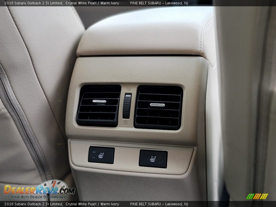 2016 Subaru Outback 2.5i Limited Crystal White Pearl / Warm Ivory Photo #10