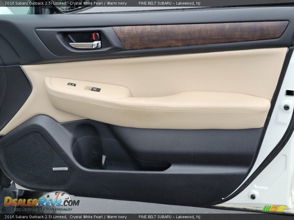 2016 Subaru Outback 2.5i Limited Crystal White Pearl / Warm Ivory Photo #25