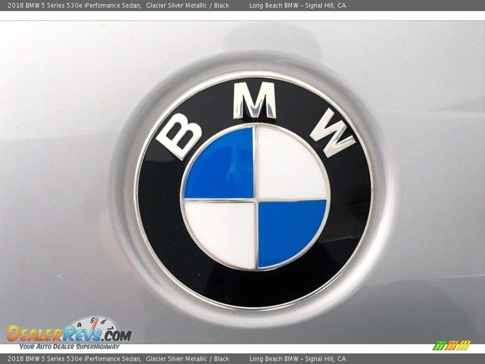 2018 BMW 5 Series 530e iPerfomance Sedan Glacier Silver Metallic / Black Photo #33