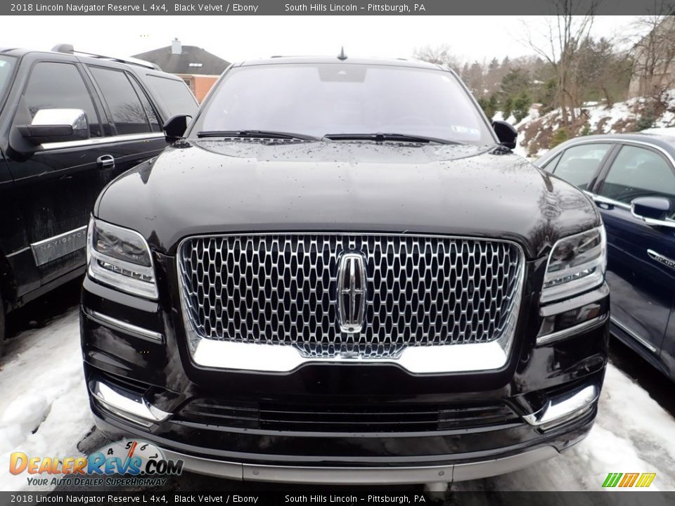 2018 Lincoln Navigator Reserve L 4x4 Black Velvet / Ebony Photo #3