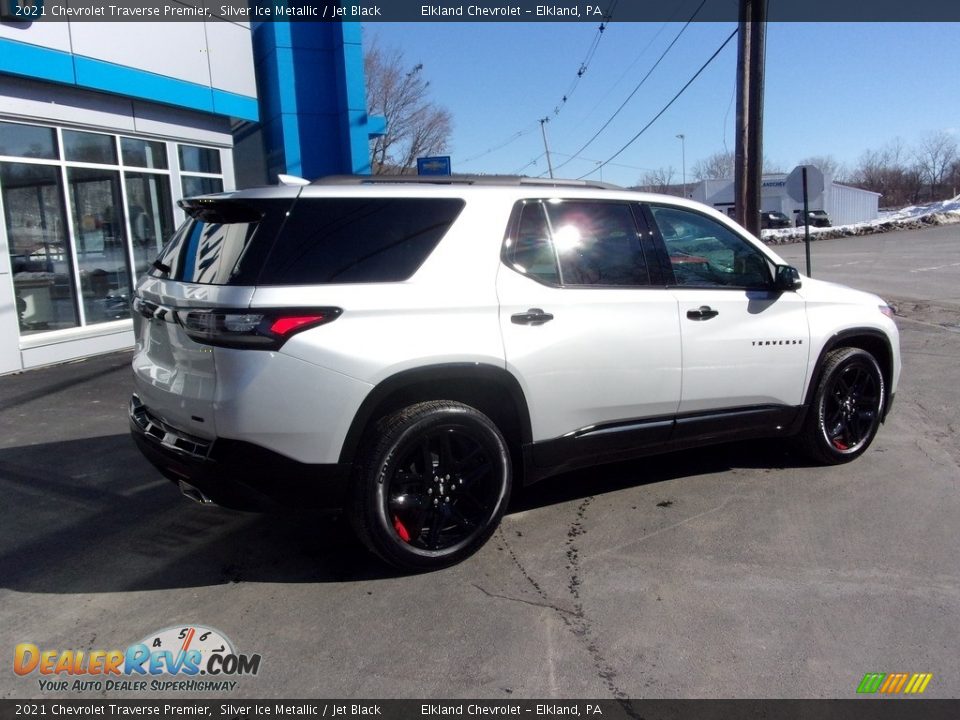 2021 Chevrolet Traverse Premier Silver Ice Metallic / Jet Black Photo #2