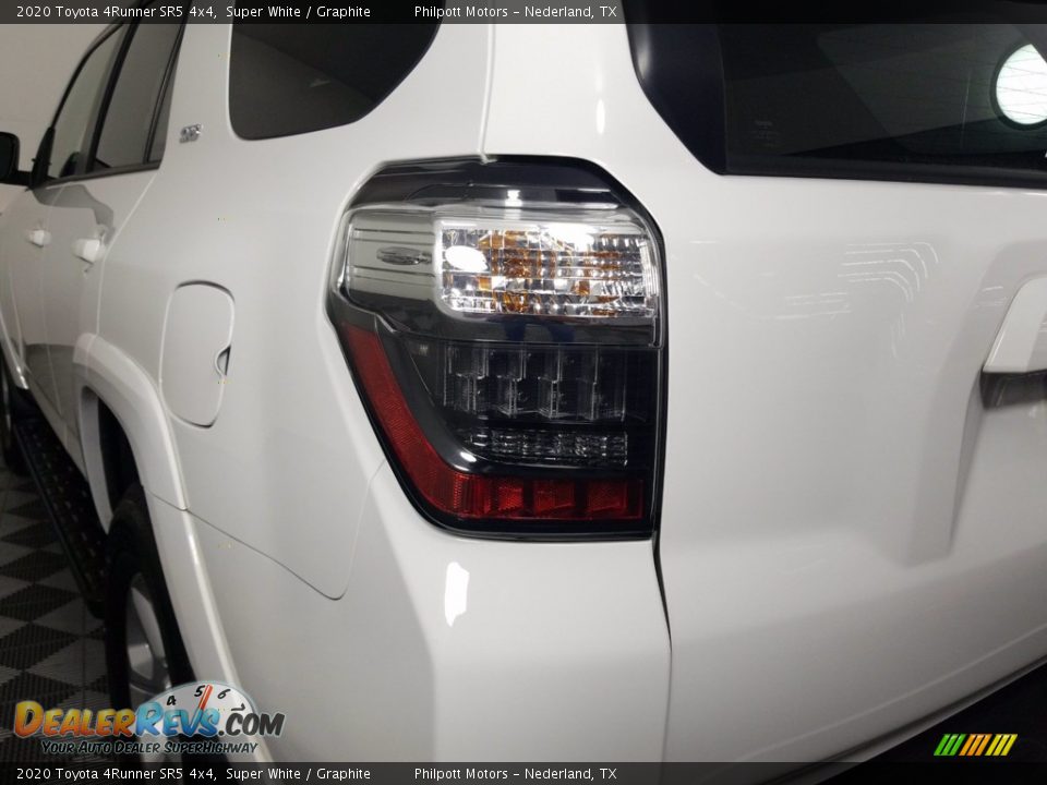 2020 Toyota 4Runner SR5 4x4 Super White / Graphite Photo #9