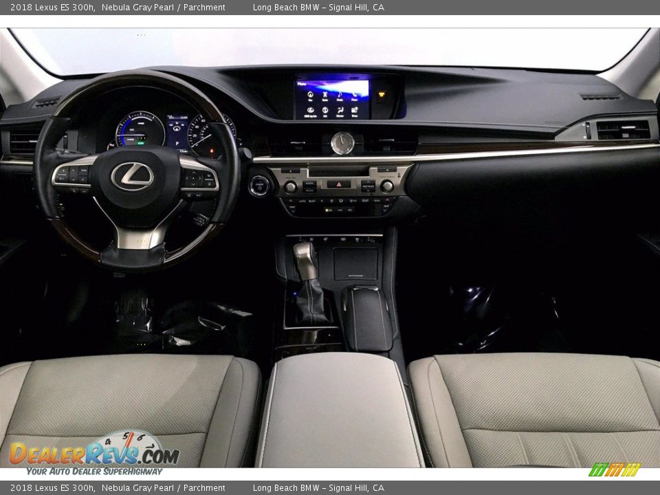 Dashboard of 2018 Lexus ES 300h Photo #15