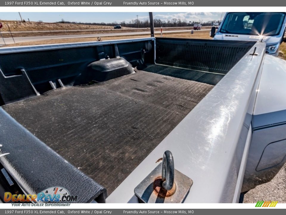 1997 Ford F350 XL Extended Cab Oxford White / Opal Grey Photo #21