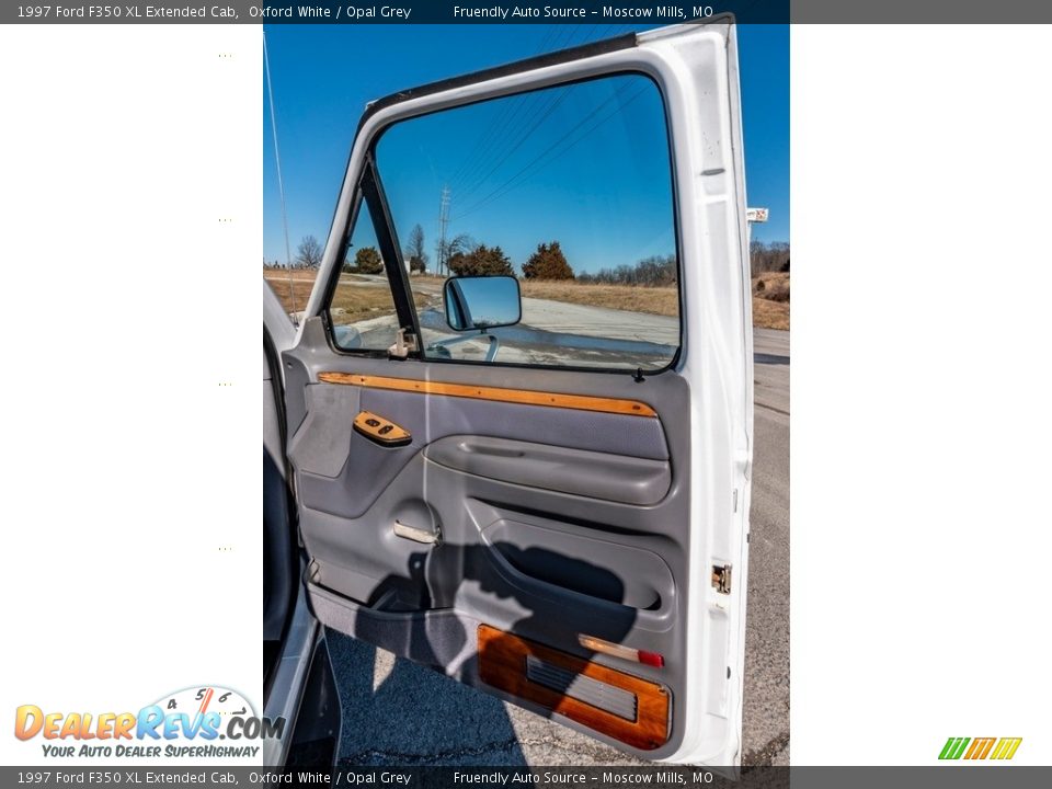 1997 Ford F350 XL Extended Cab Oxford White / Opal Grey Photo #23