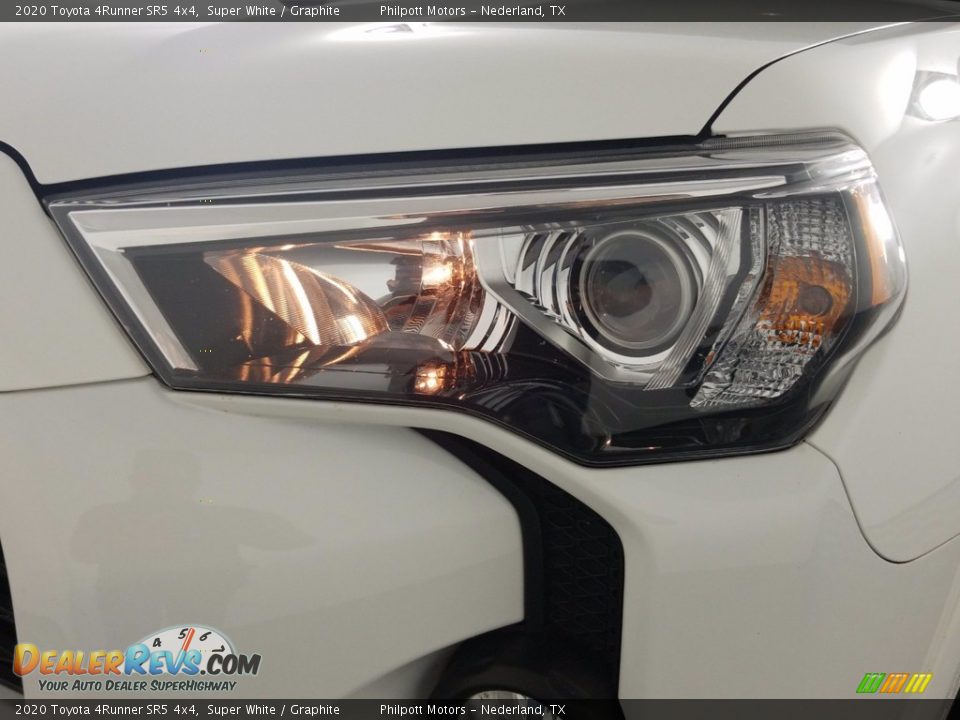 2020 Toyota 4Runner SR5 4x4 Super White / Graphite Photo #24