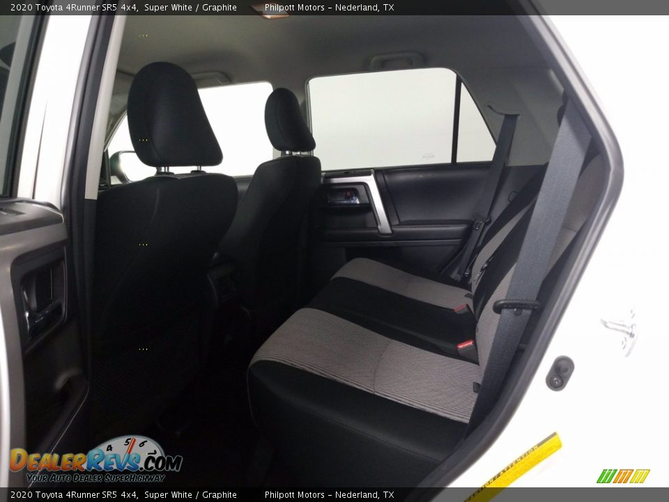 2020 Toyota 4Runner SR5 4x4 Super White / Graphite Photo #28