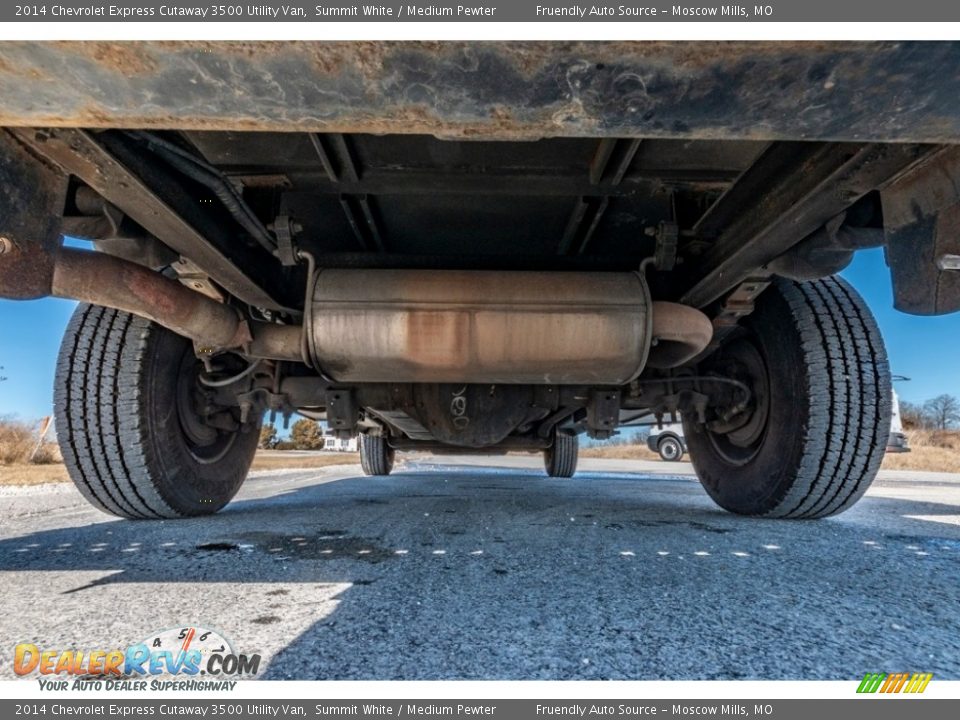 2014 Chevrolet Express Cutaway 3500 Utility Van Summit White / Medium Pewter Photo #13