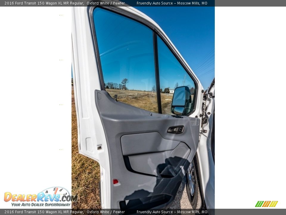 2016 Ford Transit 150 Wagon XL MR Regular Oxford White / Pewter Photo #20