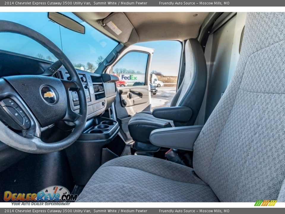 2014 Chevrolet Express Cutaway 3500 Utility Van Summit White / Medium Pewter Photo #19