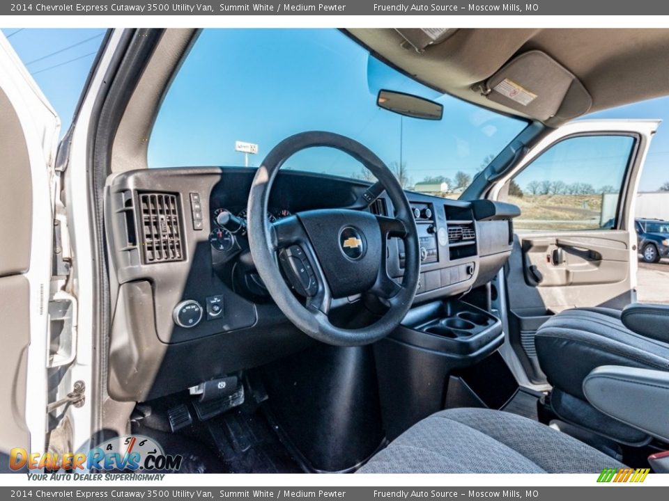 2014 Chevrolet Express Cutaway 3500 Utility Van Summit White / Medium Pewter Photo #20