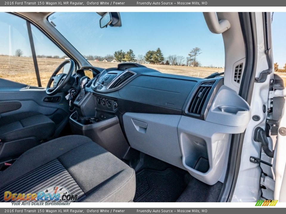 2016 Ford Transit 150 Wagon XL MR Regular Oxford White / Pewter Photo #29