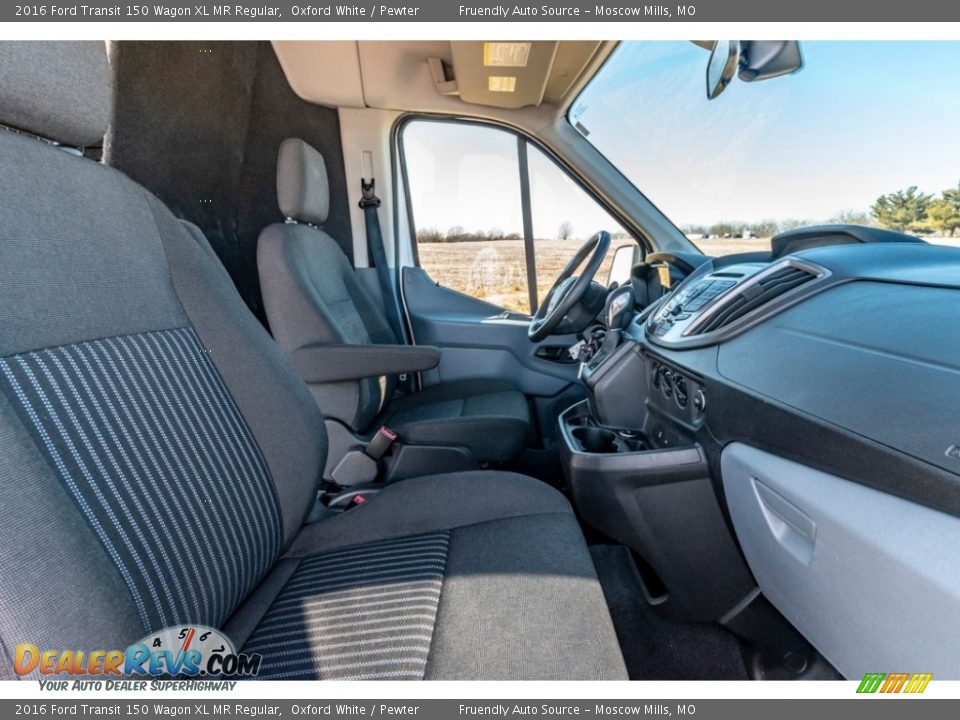 2016 Ford Transit 150 Wagon XL MR Regular Oxford White / Pewter Photo #30