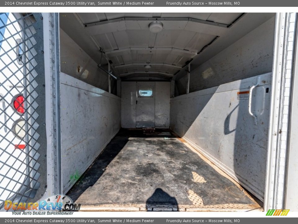 2014 Chevrolet Express Cutaway 3500 Utility Van Summit White / Medium Pewter Photo #26