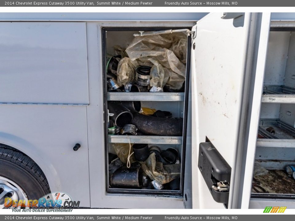 2014 Chevrolet Express Cutaway 3500 Utility Van Summit White / Medium Pewter Photo #31