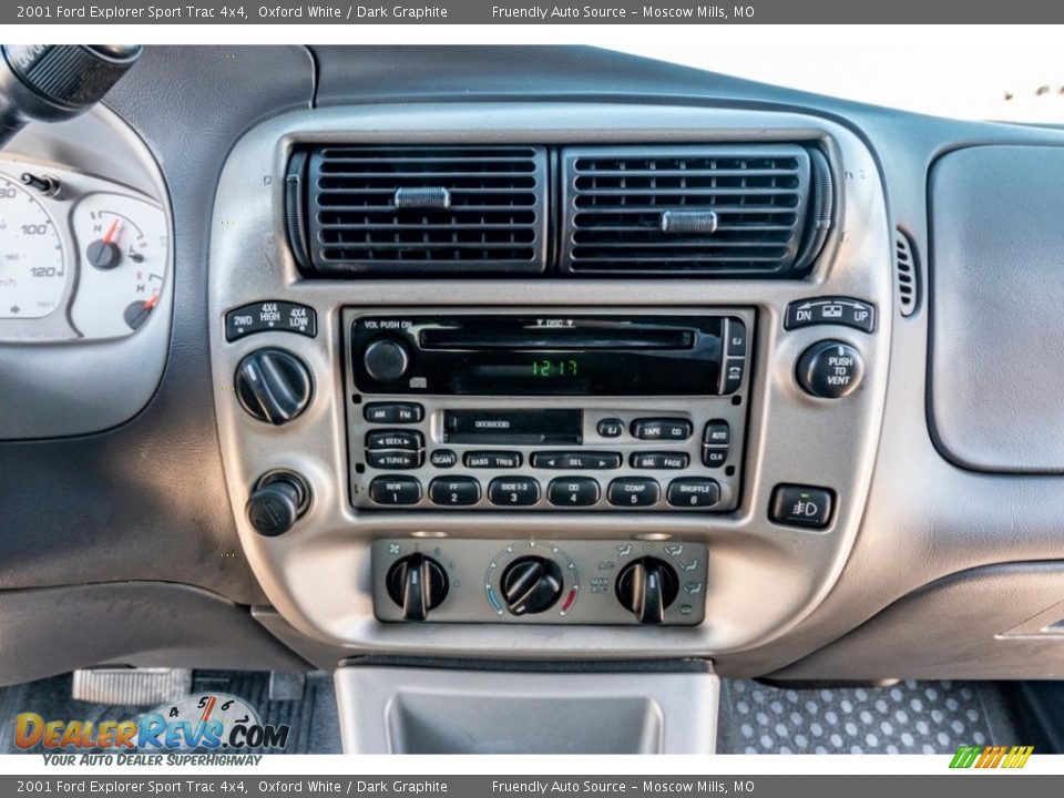 2001 Ford Explorer Sport Trac 4x4 Oxford White / Dark Graphite Photo #34