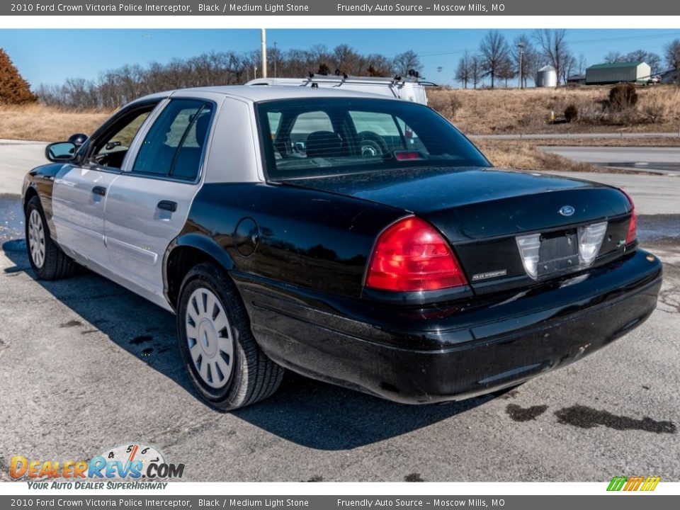 2010 Ford Crown Victoria Police Interceptor Black / Medium Light Stone Photo #6