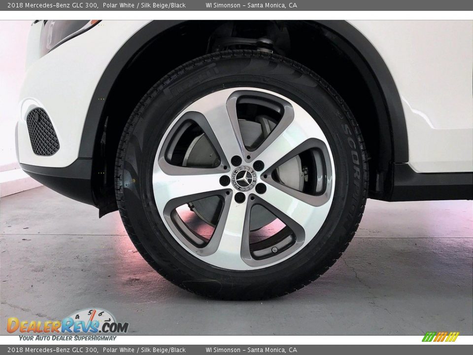 2018 Mercedes-Benz GLC 300 Polar White / Silk Beige/Black Photo #8