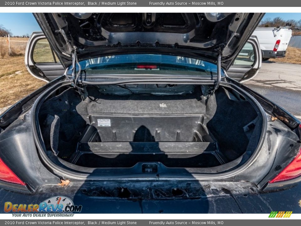 2010 Ford Crown Victoria Police Interceptor Trunk Photo #23