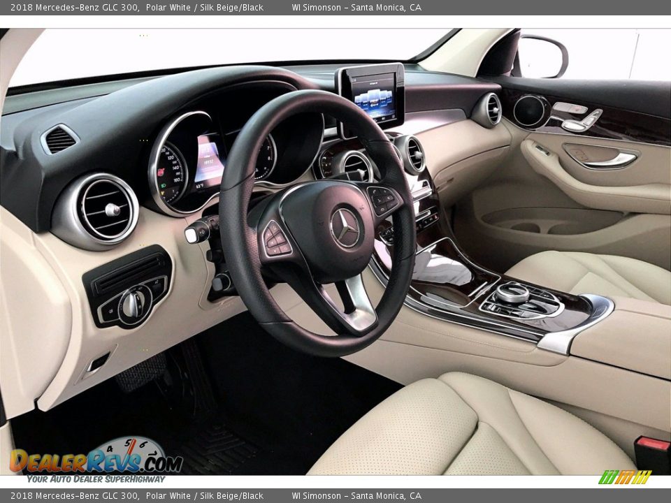 2018 Mercedes-Benz GLC 300 Polar White / Silk Beige/Black Photo #14