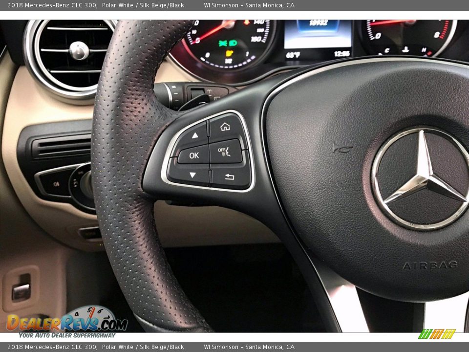 2018 Mercedes-Benz GLC 300 Polar White / Silk Beige/Black Photo #21