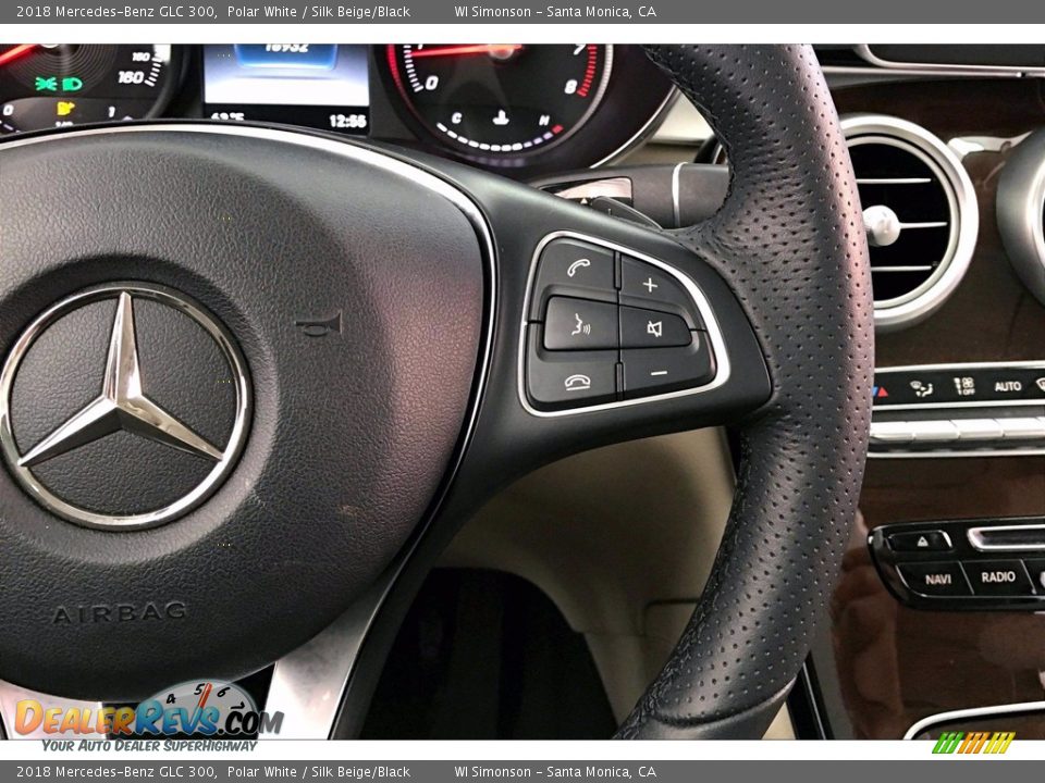 2018 Mercedes-Benz GLC 300 Polar White / Silk Beige/Black Photo #22