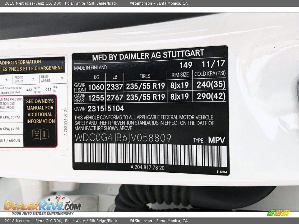 2018 Mercedes-Benz GLC 300 Polar White / Silk Beige/Black Photo #33