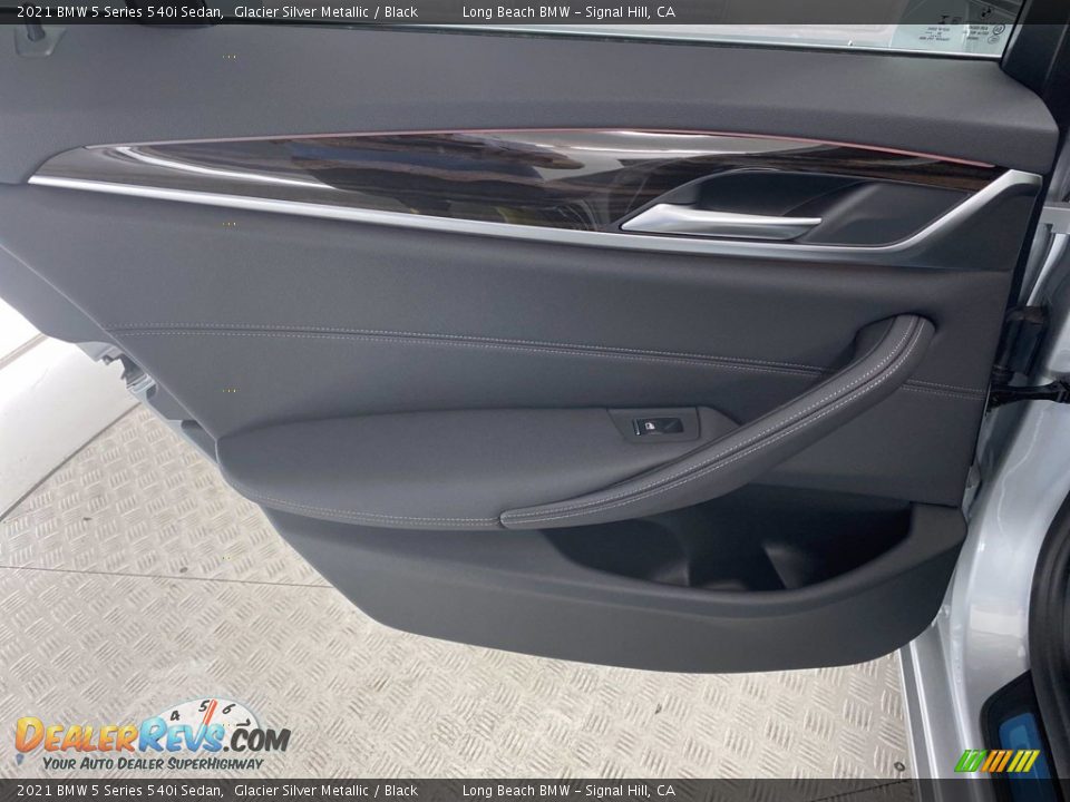 2021 BMW 5 Series 540i Sedan Glacier Silver Metallic / Black Photo #18